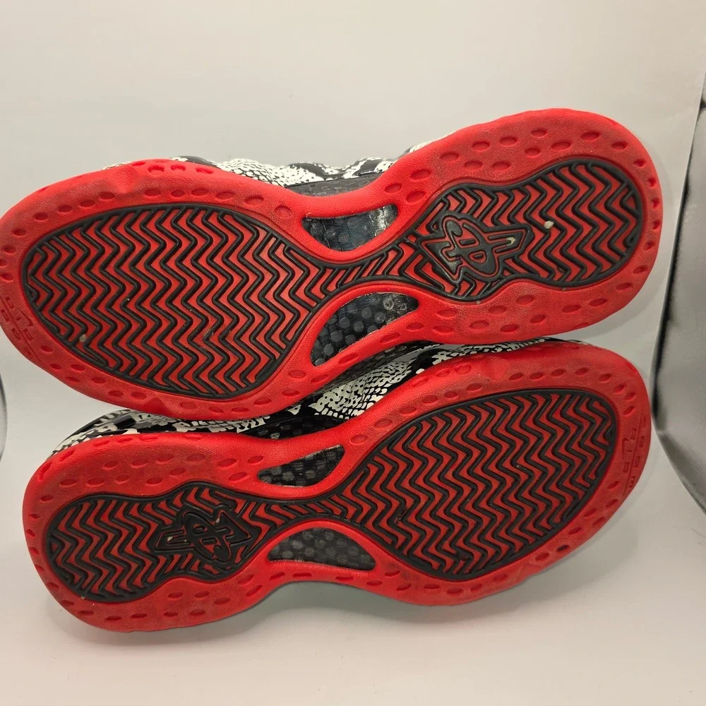 Mens Nike size 7.5 Air Foamposite One Albino Snakeskin (314996-101) No Box